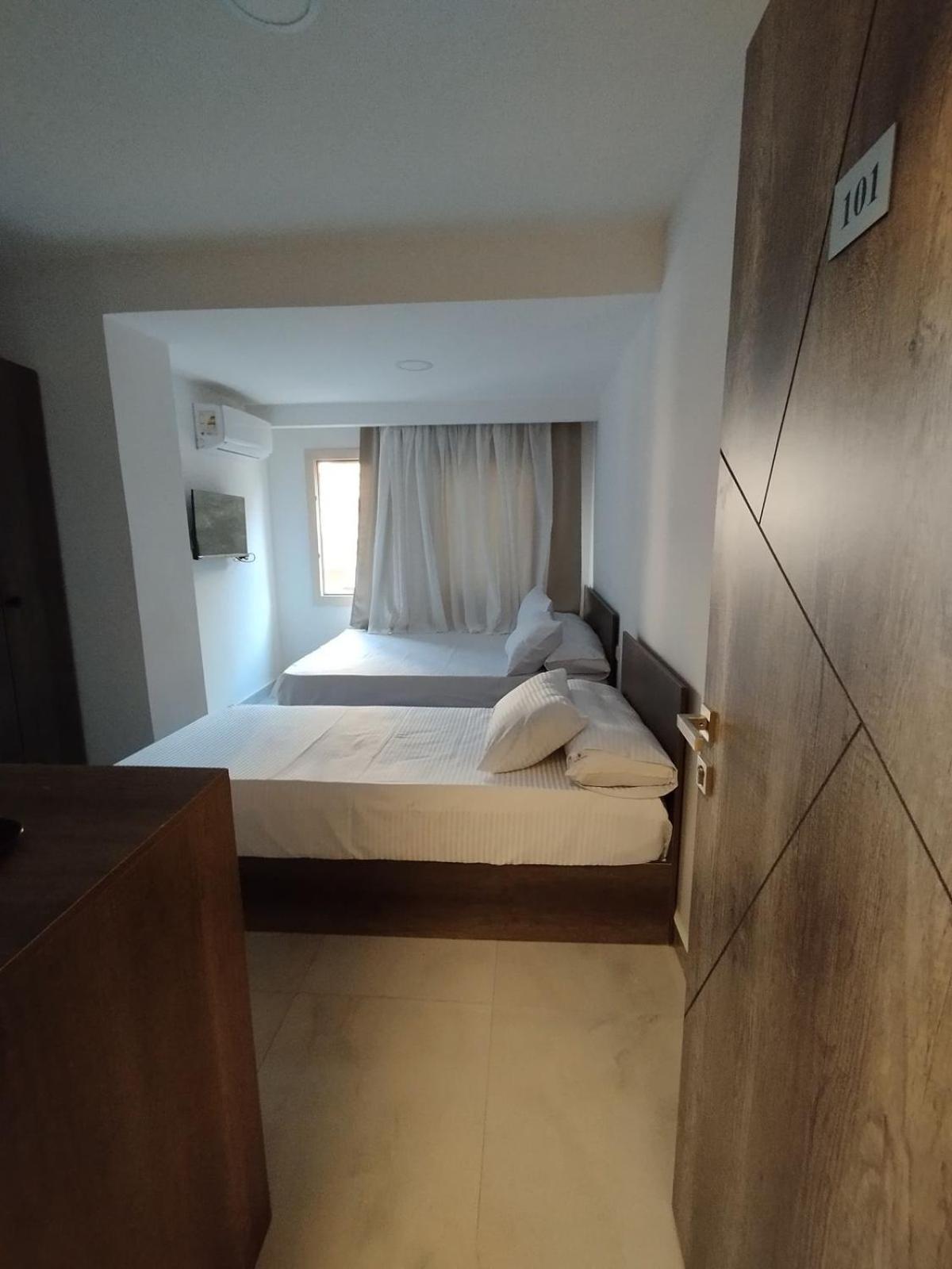 17 * El Cairo